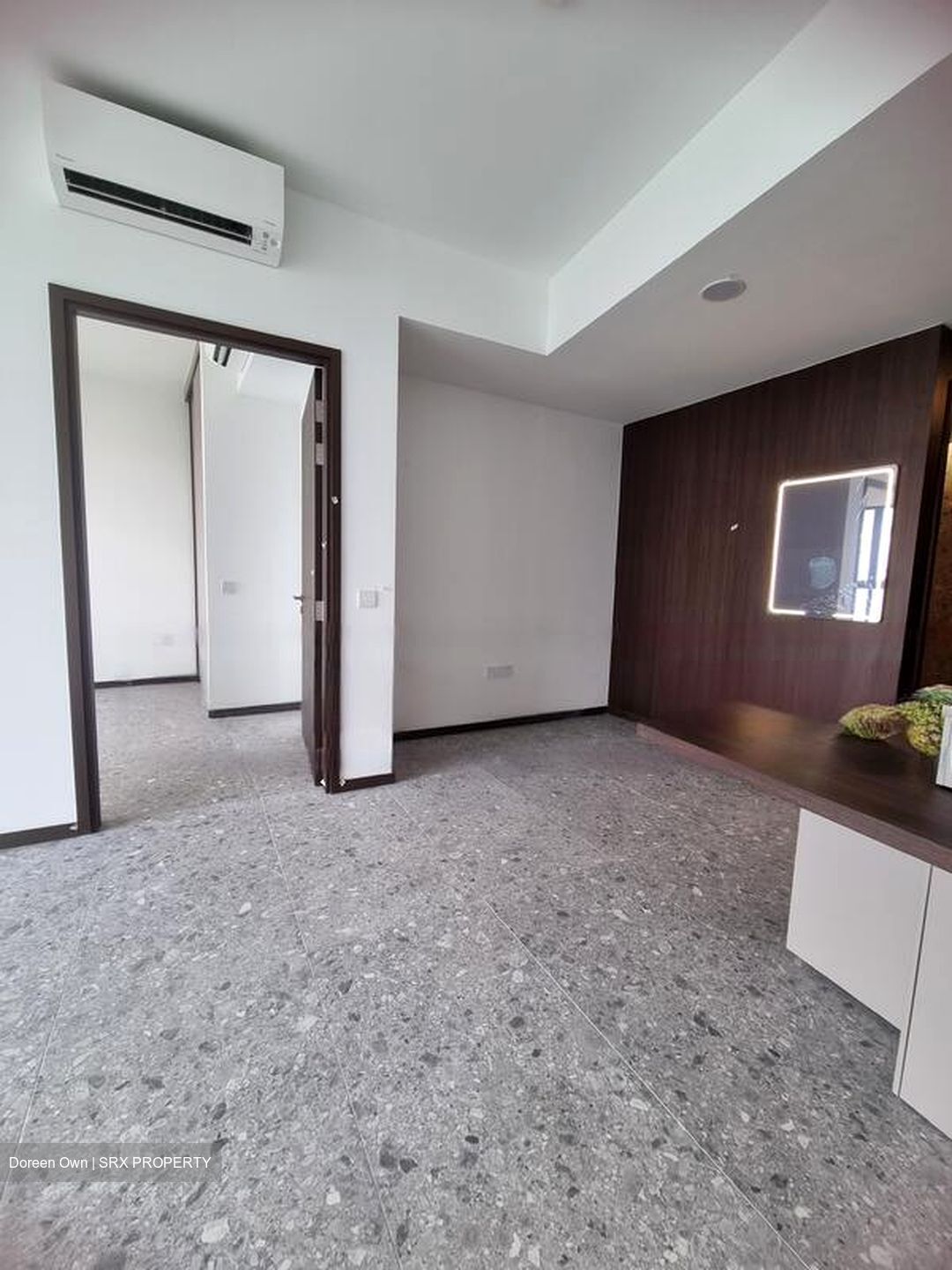 One Pearl Bank (D3), Apartment #461684031